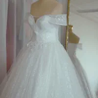 فروش لباس عروس یک و نیم