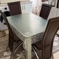 میز ناهارخوری