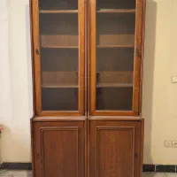 کمد ویترین|بوفه، ویترین، کنسول|تهران, فلسطین (میدان انقلاب)|دیوار