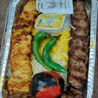 کترینگ طلائیه.تهیه وتوزیع غذای پرسنلی ومراسم