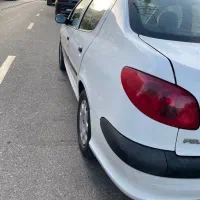 پژو 206 صندوقدار