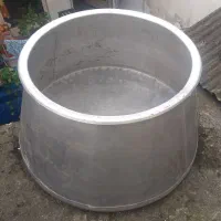 دیگه بزرگ روحی|ظروف پخت‌وپز|رشت, چمارسرا|دیوار