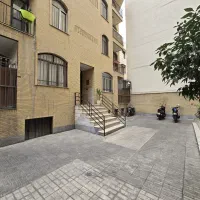 65-متر-غرق-نور-کمد-دیواری-زیاد-12-متر-انباری-فوری