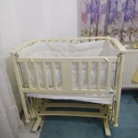 تخت خواب نوزاد