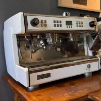 دستگاه اسپرسوساز صنعتی  دالاکورته اولوشن ۲