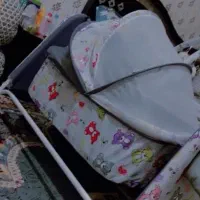 گهواره نو|تخت و صندلی بچه|ایرانشهر, |دیوار