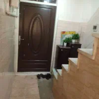 یک واحد طبقه دارای آب وگازوبرق