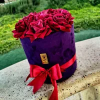 دسته گل وباکس مصنوعی|گل مصنوعی|ساوه, |دیوار