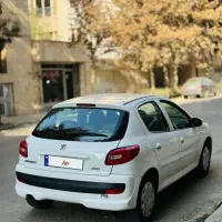 پژو ۲۰۷ سفید فرمان برقی|خودرو سواری و وانت|مشهد, دانشجو|دیوار