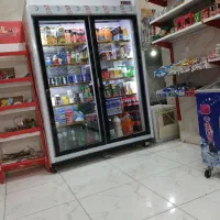 کارگر جهت کار در سوپر مارکت