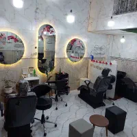 اجاره لاین زیبایی وارایشی. مژه کار.ناخن کار|اجارهٔ دفتر کار، اتاق اداری، مطب|مشهد, کارمندان دوم|دیوار