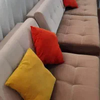 مبلمان و میز وسط