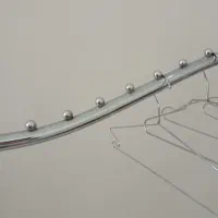 رگال لباس|بندرخت و رخت‌آویز|کرج, ساماندهی|دیوار