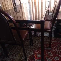 میز ناهار خوری آهنی محکم سالم سبک