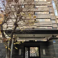 اداری ۶۸ متری برج ظفر بر خیابان اصلی