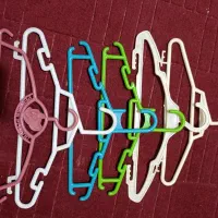 آویز لباس بچه گونه