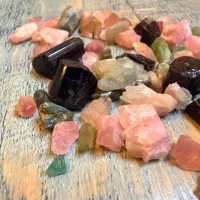 سنگ راف تورمالین