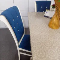 میز غذاخوریی