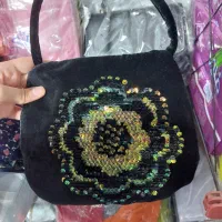 تعدادی کیف نو نو