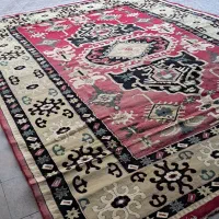 قالی ۱۲ متری در حد نو|فرش|شهرکرد, |دیوار