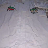 لباس رزم آوران وسایل تکواندو به فروش می رود