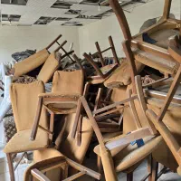 صندلی رستورانی در حد