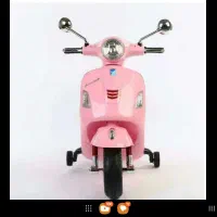 موتور شارژی وسپا صورتی