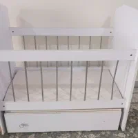 تخت بچه|تخت و صندلی بچه|اهواز, پردیس|دیوار