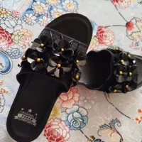 دمپایی های نو|کیف، کفش، کمربند|شیراز, تندگویان|دیوار