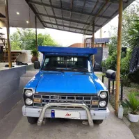 نیسان آبی ۹۸ بی‌رنگ بی ضربه
