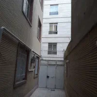 آپارتمان-4طبقه-2واحدی-طبقه-اول