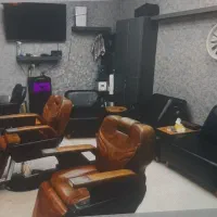 واگذاری سالن آرایشگاه با وسایل کامل|آرایشگاه و سالن‌های زیبایی|اهواز, پادادشهر|دیوار