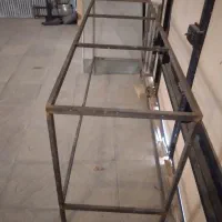 میز اهنی