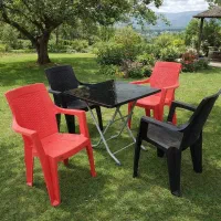 صندلی پلاستیکی دشت