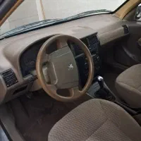 پژو ۴۰۵ مدل ۹۵ بدون رنگ و ضربه بدون آفتاب سوختگی