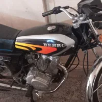 موتور سیکلت ۱۲۵ به رو