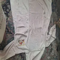 حوله نوجوان