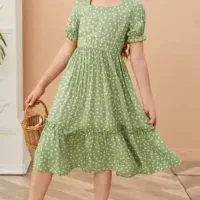 دوخت وتعمیرات انواع لباس و پرده