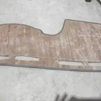 رو داشبورد دور فرمان