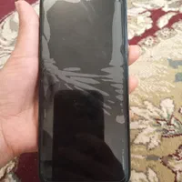 وکال v01 با حافظهٔ ۱۲۸ گیگابایت
