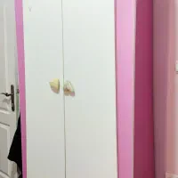 میز تحریر کمد و تخت بسیار محکم و تمیز|تخت و سرویس خواب|تهران, سازمان آب|دیوار