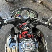 ns 200