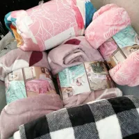 کالای خواب آسمان|رختخواب، بالش، پتو|نیشابور, شریعتی|دیوار