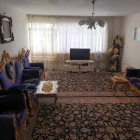 رهن-و-اجاره-آپارتمان-80-متری-به-همراه-20-متر-حیاط