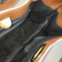 کیف در حد نو هست یکی دوبار برداشتم|کیف، کفش، کمربند|رشت, حمیدیان|دیوار