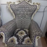 مبل نیمه سلطنتی
