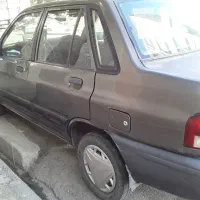 پراید ۸۵ بی رنگ
