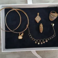 مقداری طلا دو درصد بالای تابلو