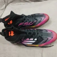 کفش فوتبال سایز ۴۳ نو