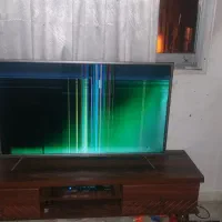 تلوزیون ال سی دی شکسته